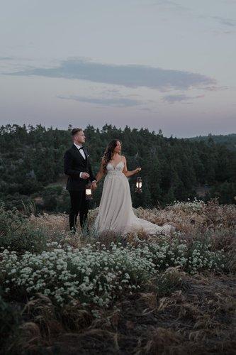 mobile - carousel-hero-element image-3